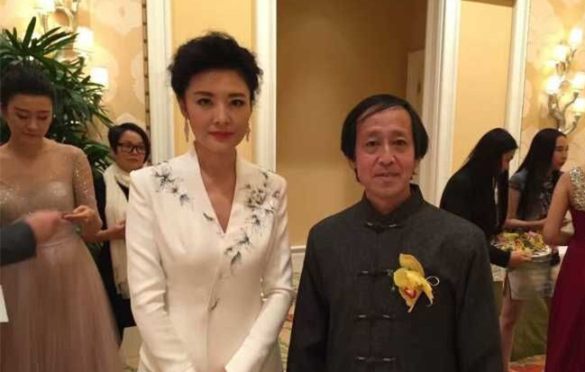 中国美协会员牡丹画大师李幼华出席第八届澳门电影节